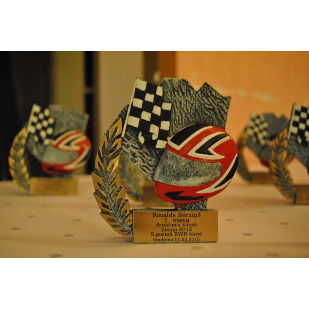 Autors: Santa Sinka korespondente