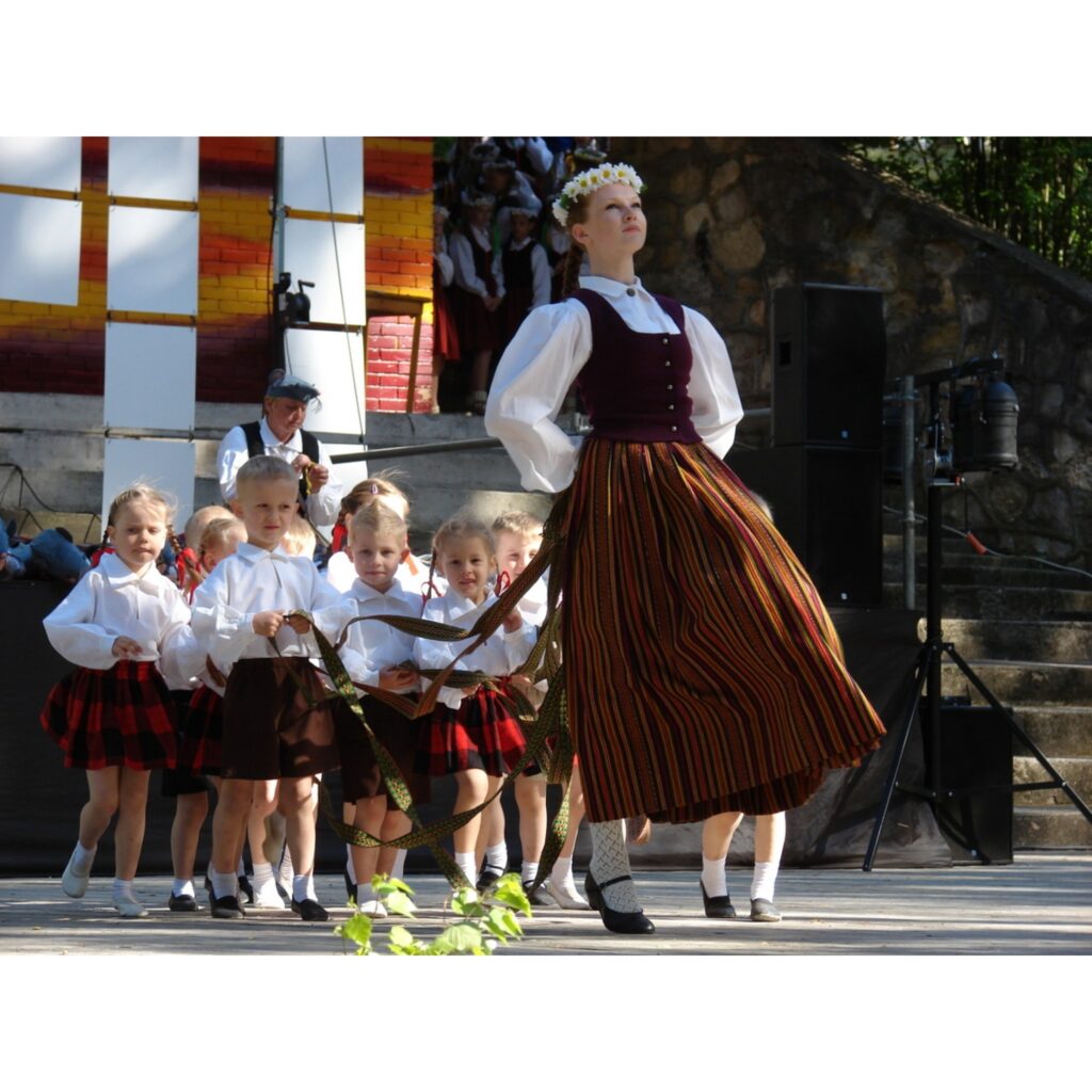 Autors: Santa Sinka korespondente