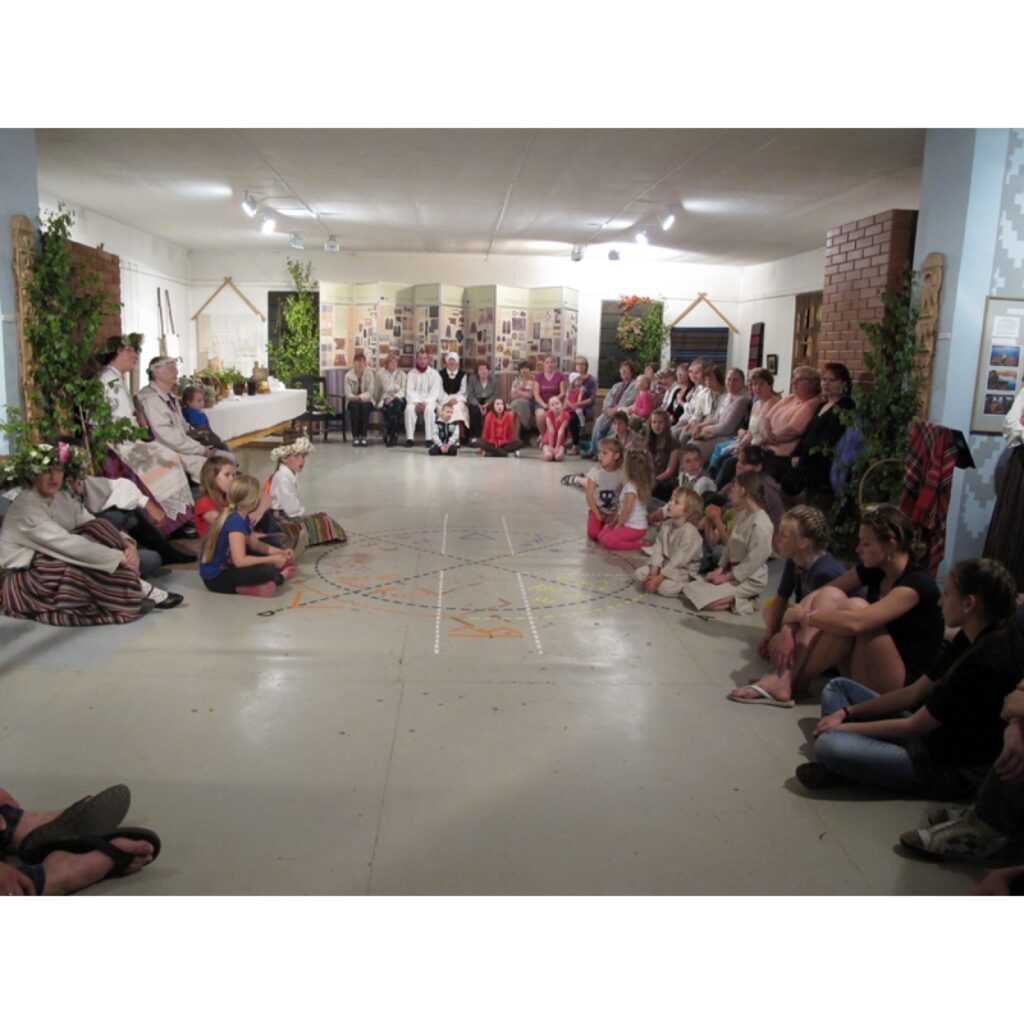 Jāņu ielīgošana Valkas muzejā
Autors: Aldis Dubļāns korespondents