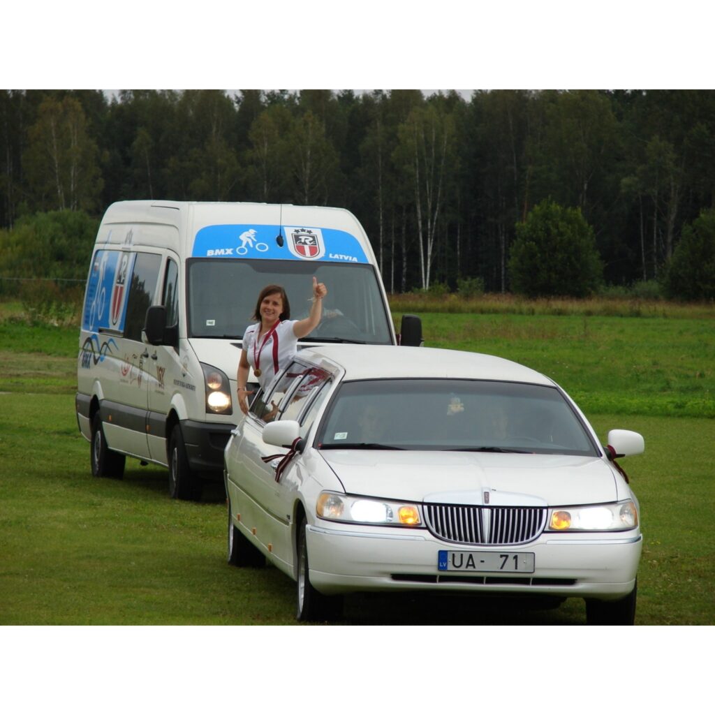 Autors: Santa Sinka korespondente