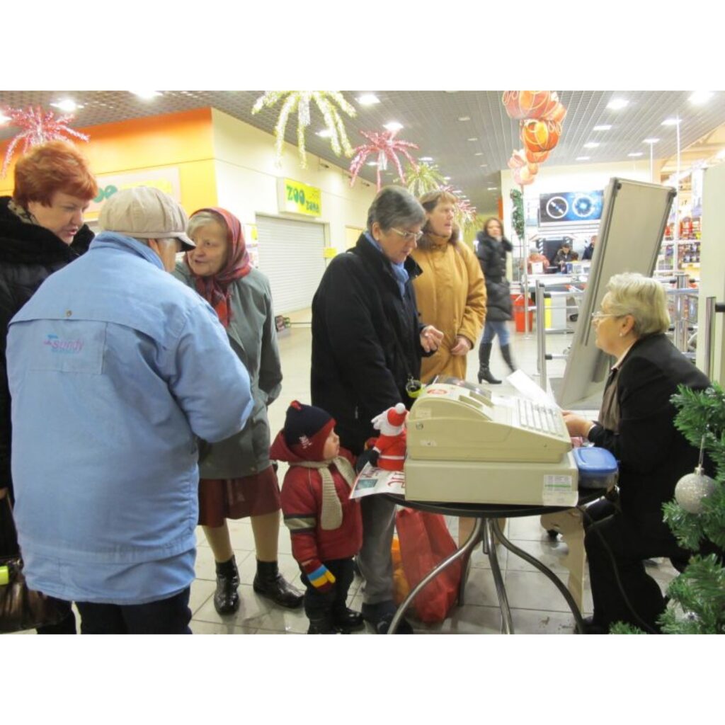 Sestdien Valkā, tirdzniecības centrā 