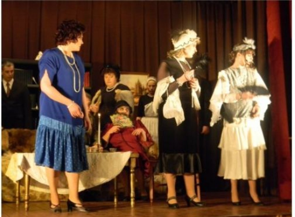 Autors: publicitātes