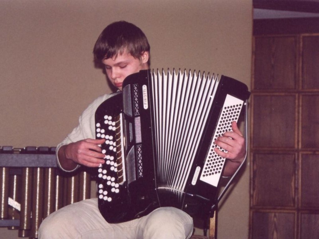 Autors: PUBLICITĀTES