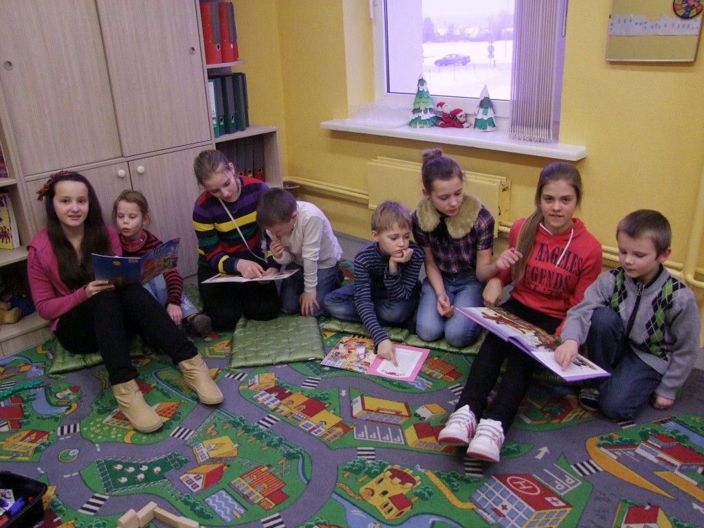 Autors: PUBLICITĀTES