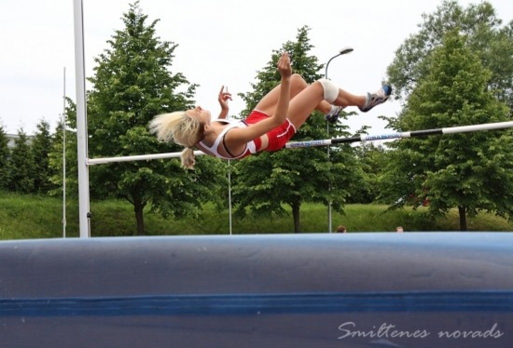 Linda Puriņa 17.jūlijā Jēkabpilī - Baltijas valstu jaunatnes sacensības vieglatlētikā. 
Autors: smiltene.lv