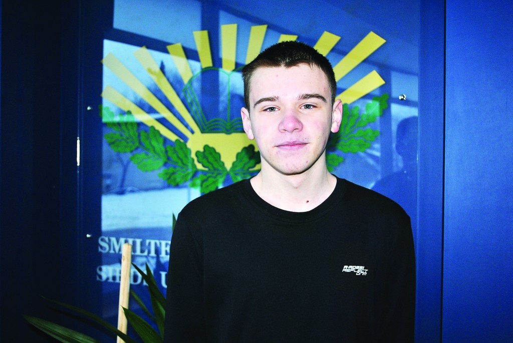 Pirmo vietu Vidzemes reģiona angļu valodas olimpiādē ieguva Smiltenes ģimnāzists Ivo Leitis.                                           
Autors: FOTO: SANDRA PĒTERSONE