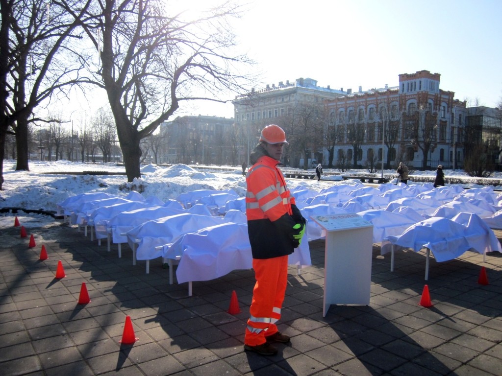 Autors: PUBLICITĀTES