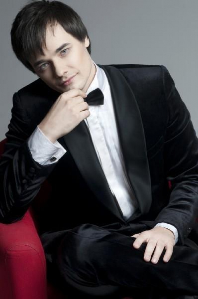 Autors: PUBLICITĀTES