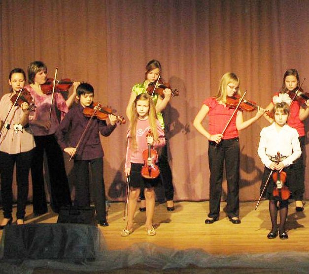 Autors: PUBLICITĀTES