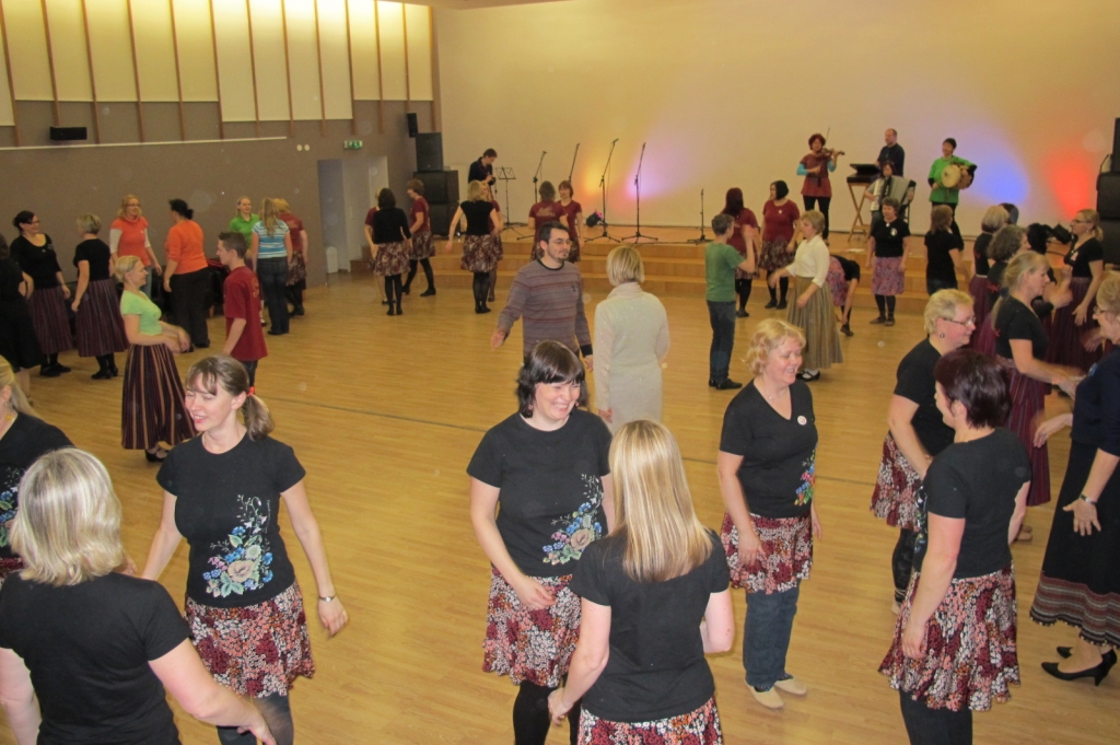 Autors: PUBLICITĀTES