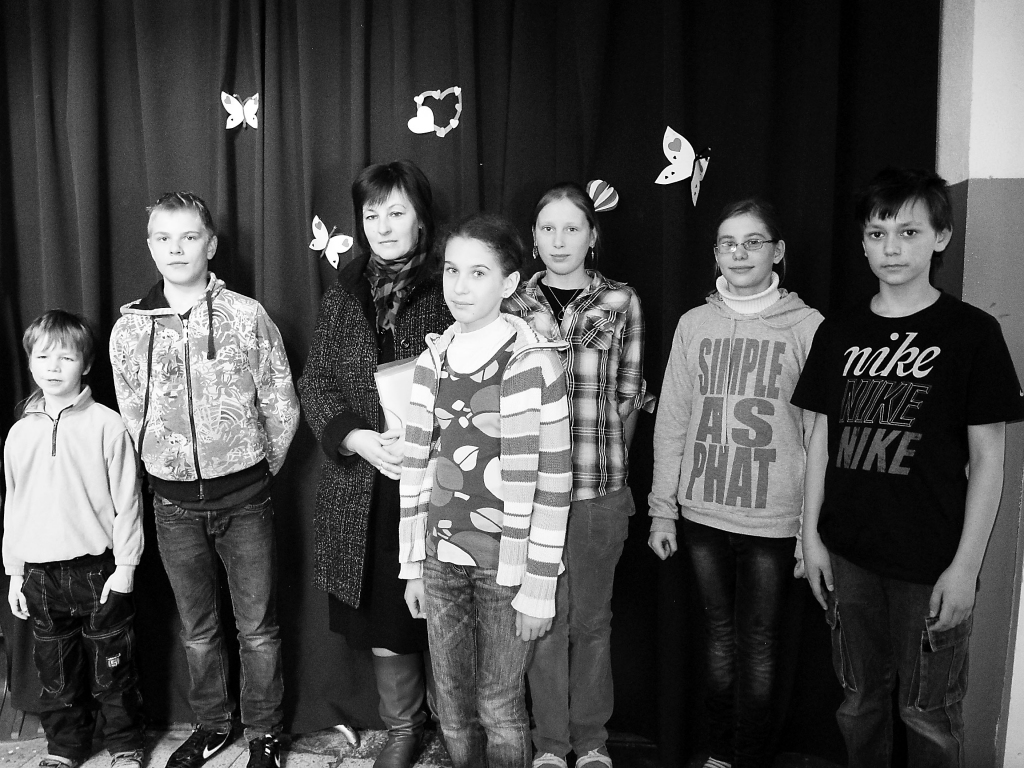 Plāņu pagasta sociālā darbiniece Ineta Strauja ne tikai strādā ar pagasta iedzīvotājiem, bet arī pasniedz sociālās zinības Strenču novada vidusskolas Plāņu filiāles skolēniem.                                                                                                                                                                                                                                


Autors:  NGA KARPOVA
