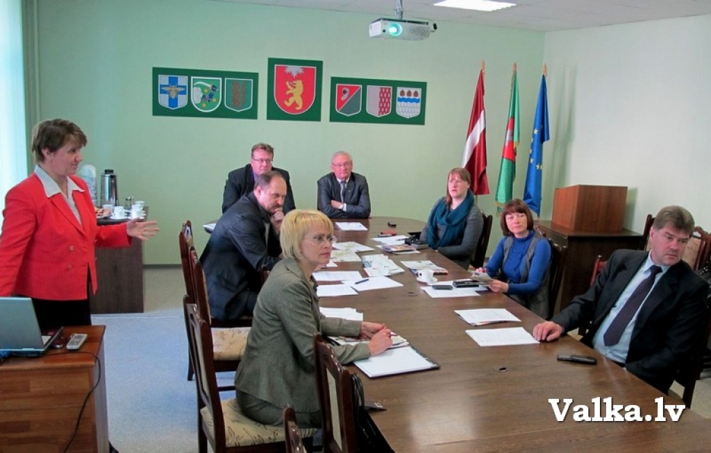 Autors: PUBLICITĀTES