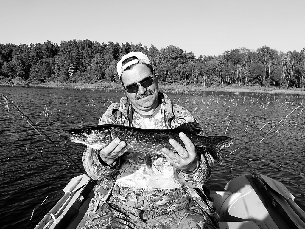 Pie +30 grādiem ēkā noķert līdakas svarā ap 2–3 kilogramiem nav nekādu īpašu problēmu.            
Autors:  EINĀRS SILIŅŠ 
