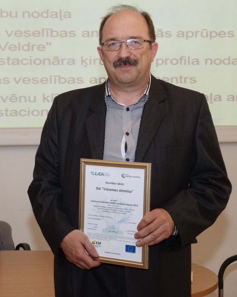 Vidzemes slimnīcas Kvalitātes procesu vadības daļas vadītājs Jānis Batalauskis ir gandarīts par paveikto darbu.                       
Autors:   NO PERSONĪGĀ ARHĪVA