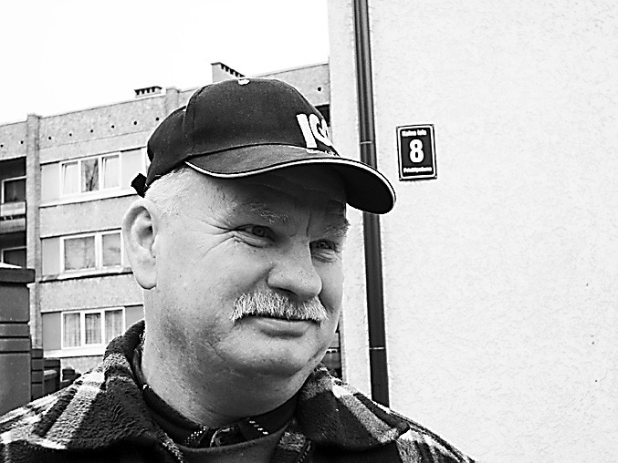Vairis |Tralla