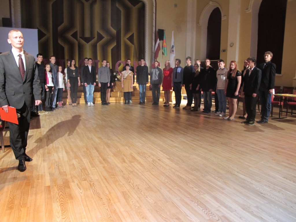 Aluksniesiem.lv raksta attēla aizvietotājs