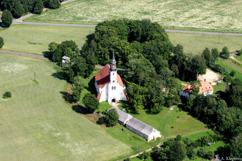 Autors: burtniekunovads.lv 