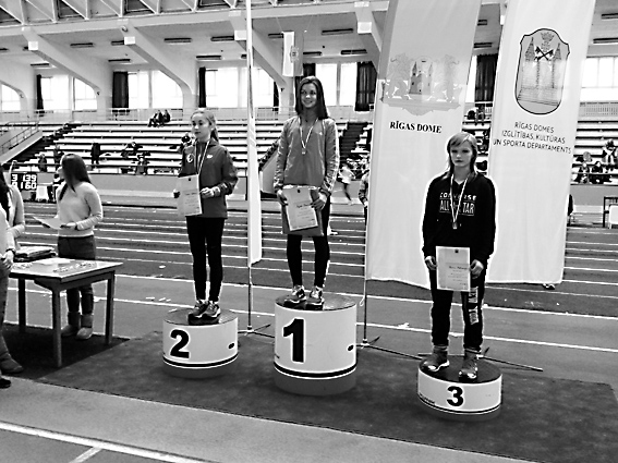 Uz goda pjedestāla bronzas medaļu saņēma Ilona Milberga (pirmā no labās).                                                                                       
Autors: FOTO: NO ILONAS PERSONĪGĀ ARHĪVA