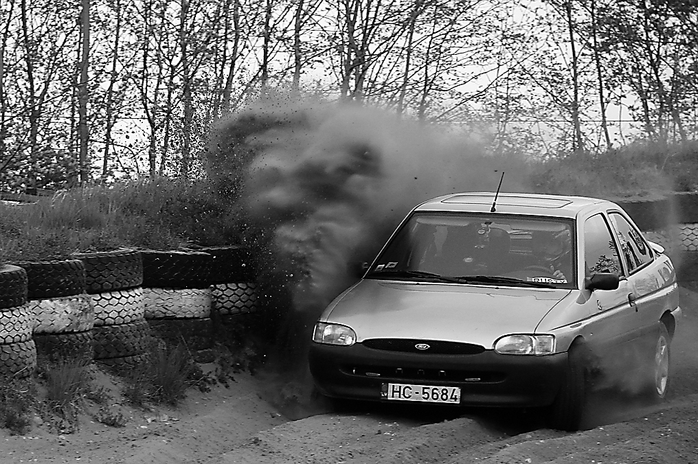 asaras autosprinta “Smiltene 2014” sezona ir atklāta. 

Autors:  SANTA SINKA