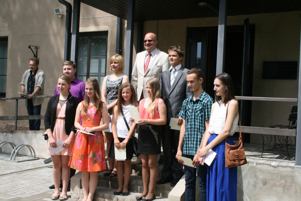 Aluksniesiem.lv raksta attēla aizvietotājs