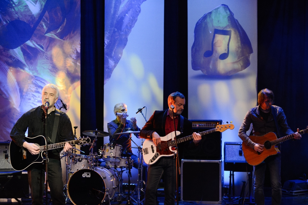 Autors: PUBLICITĀTES