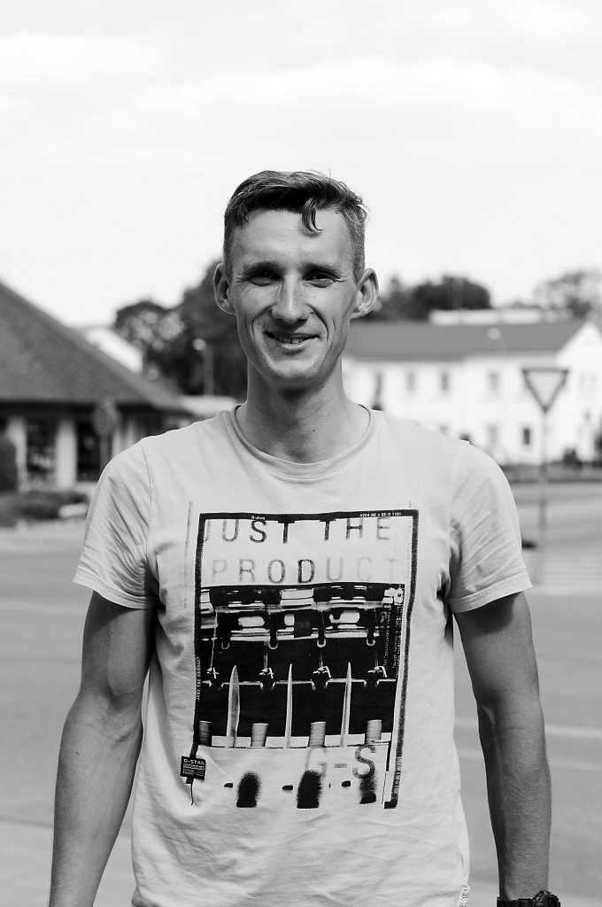 Pēc “Tour de France 2014” smiltenietis profesionālais riteņbraucējs Gatis Smukulis šosezon piedalīsies vēl piecās sacensībās, tai skaitā pasaules čempionātā. 

Autors:  SANDRA PĒTERSONE