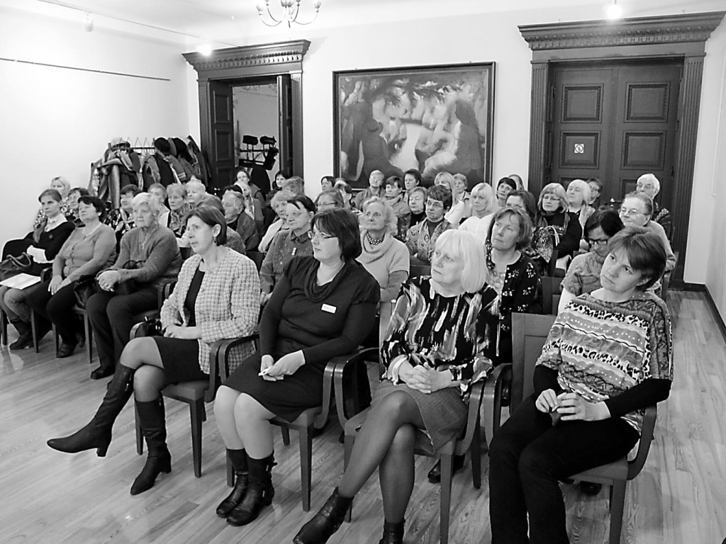 Uz tikšanos bija ieradušies ļoti daudz apmeklētāju, kuri iemīļojuši rakstnieces Māras Svīres daiļradi. 

Autors:  AIVARS ZILBERS