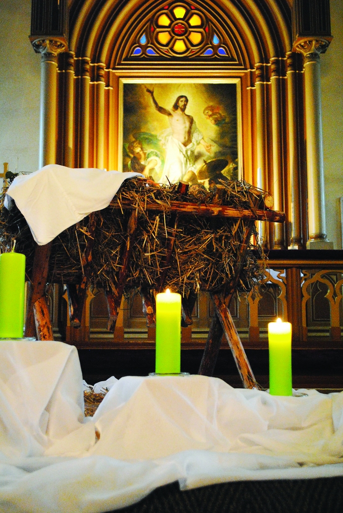 “Jo tik ļoti Dievs pasauli mīlējis, ka Viņš devis Savu vienpiedzimušo Dēlu, lai neviens, kas Viņam tic, nepazustu, bet dabūtu mūžīgo dzīvību.” ( Jāņa evaņģēlijs).                                                                               
Autors:  SANDRA PĒTERSONE