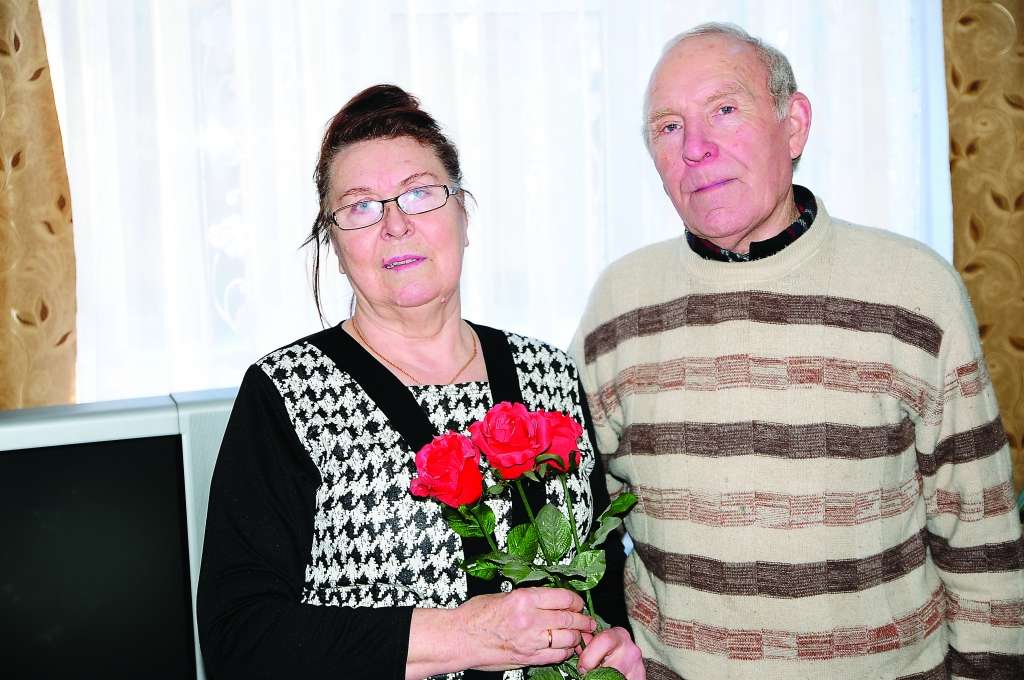 Ludmila un Valērijs Gorbunovi kopš ģimenes nodibināšanas centušies to darīt stipru un rūpējušies, kā vienam otru vairāk atbalstīt.                                                                                                                                           
Autors:  ALDIS DUBĻĀNS