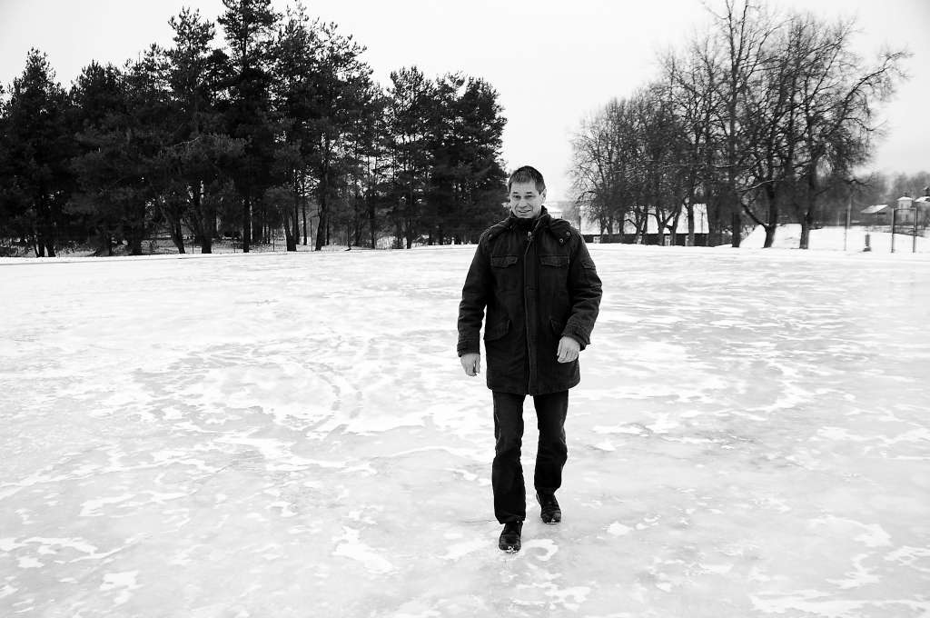 Valkas novada domes izpilddirektors Aivars Cekuls secina, ka var liet nākamo ledus kārtu.           
Autors:  ALDIS DUBĻĀNS