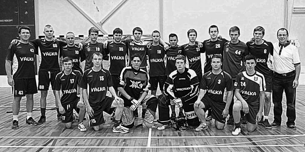 Šajā sezonā florbola klubs “Valka” demonstrē atzīstamu sniegumu un Vidzemes zonā pašlaik atrodas turnīra vadībā.                                                                                                                                                                                     
Autors:  NO KLUBA ARHĪVA
