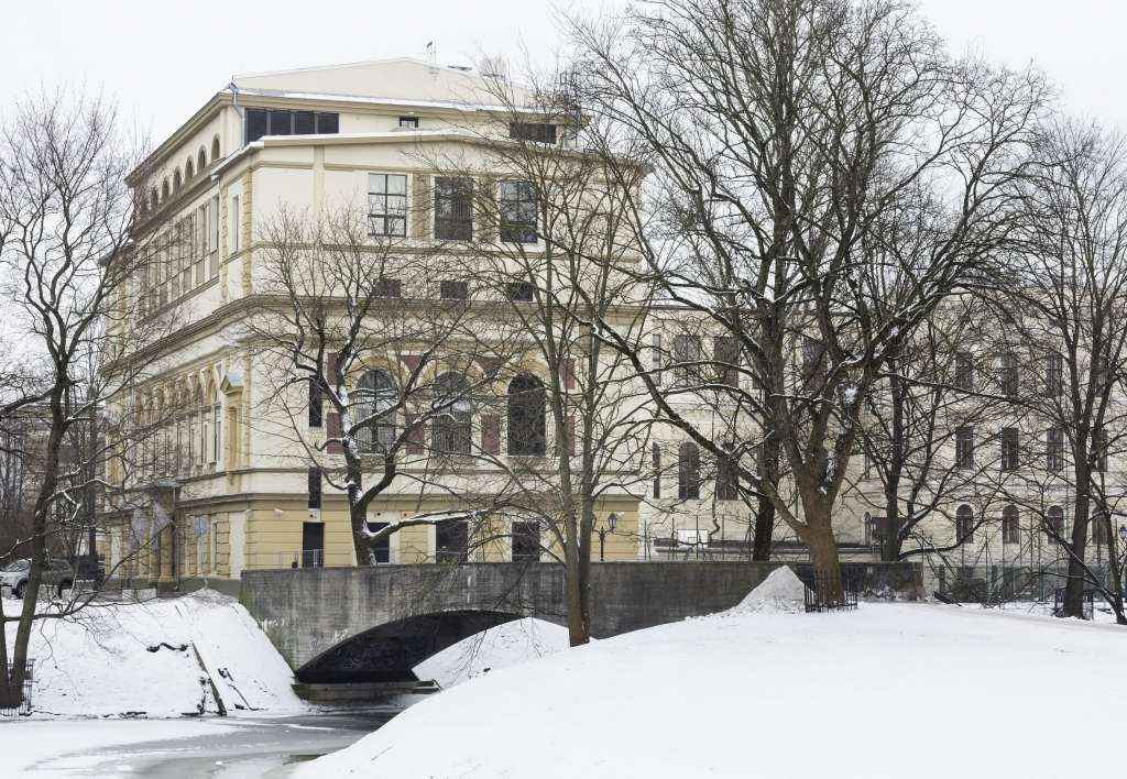 Aluksniesiem.lv raksta attēla aizvietotājs