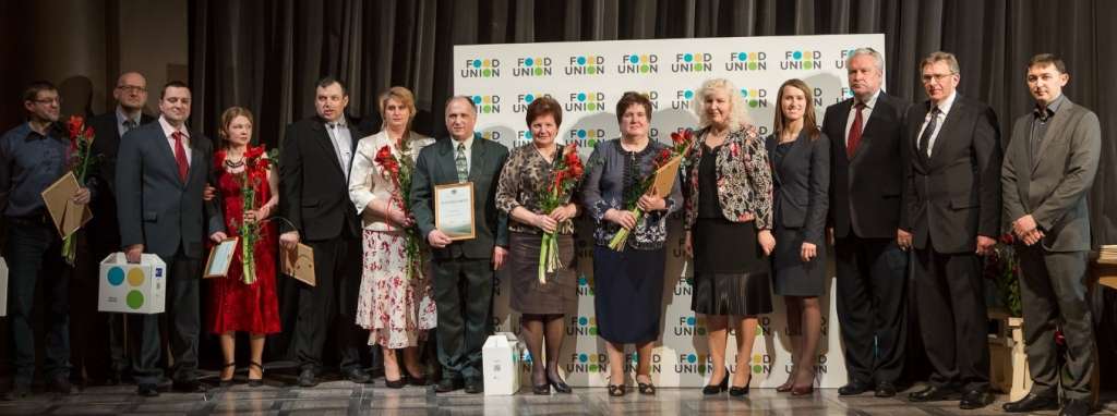 Nominācijā “Latvijas piensaimniecības patriots” atzinības rakstus no LR Zemkopības ministra Jāņa Dūklava saņēma pieci saimnieki – Inita un Ēriks Kreitūži no z/s Ūdri Limbažu novadā, Ira un Andrejs Kārkli no z/s Dzintari Kocēnu novadā,  Daiga Logina no z/s Avoti Valkas novadā, Vita un Imants Stepāni no IK Lejaskornieši Ogres novadā un Laura un Andris Māliņi no z/s Urdziņas Ķeguma novadā.  