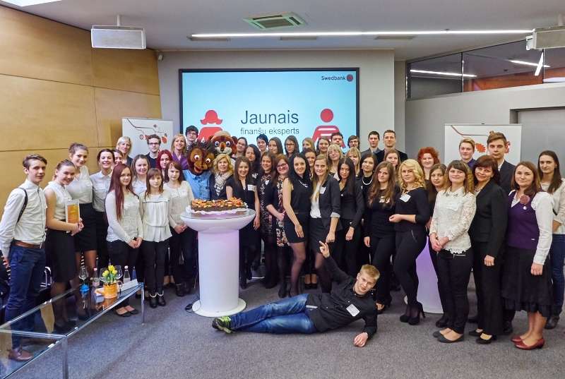 Autors: PUBLICITĀTES