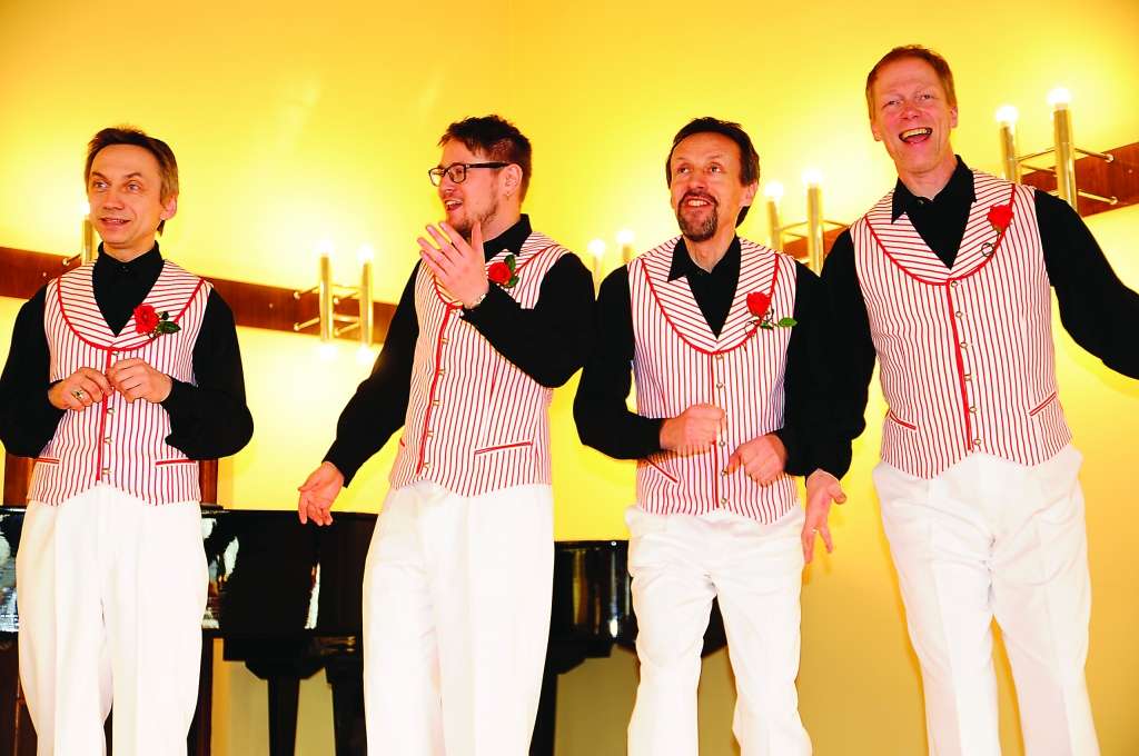 Īstu aplausu vētru izpelnījās viesmākslinieku– Rīgas Kultūras un atpūtas centra “Imanta” vīru “barbershop” stila vokālais kvartets “Harmonija Rīgai” - koncerts.