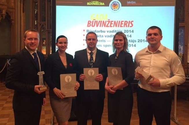 Gints Kukainis
‏@GintsKukainis
Latvijas būvniecības gada balvā 2014 Smiltenei 3.vieta nominācijā Jauna inženierbūve par ātruma mērīšanas displejiem
Autors: PUBLICITĀTES