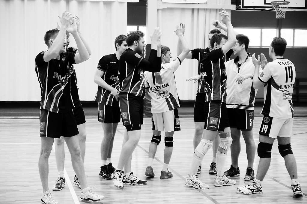 Volejbola kluba “Valka” vīru sniegums Latvijas čempionāta 1. līgā uzskatāms par īstu sensāciju.

Autors:  ALDIS DUBĻĀNS