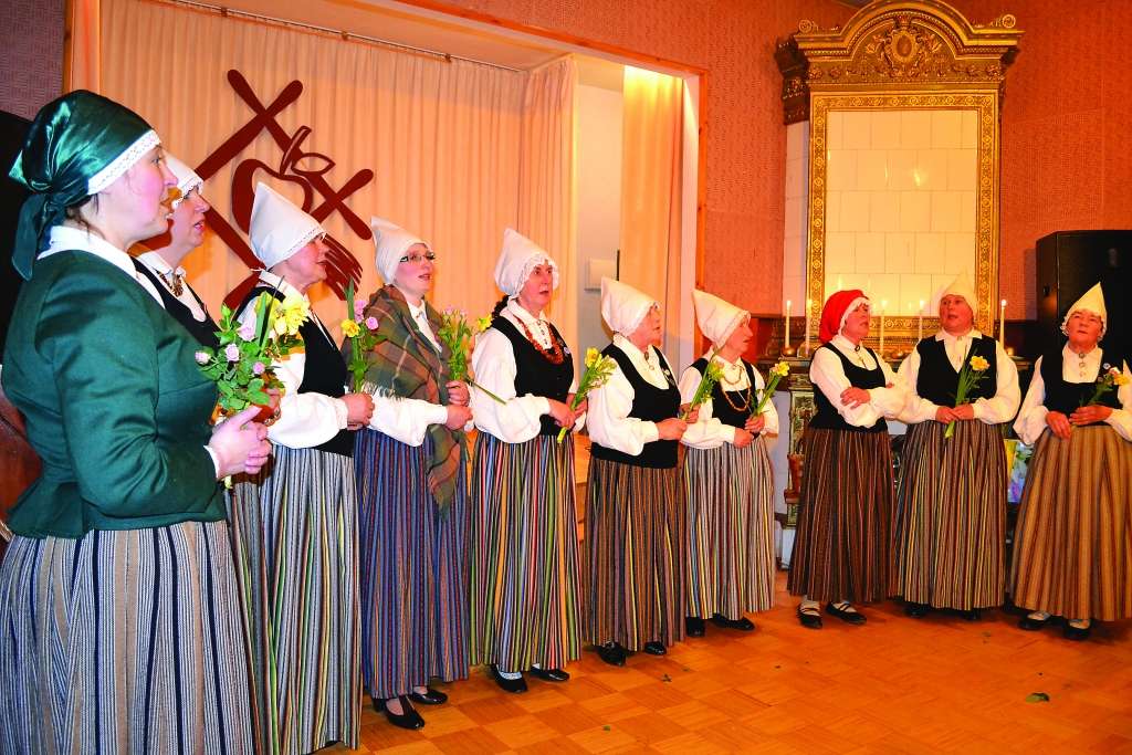 Jērcēnu pagasta folkloras kopa “Mežābele” turpina gatavoties folkloras festivālam “Baltica”.         
Autors:   GINTA GAILĪTE