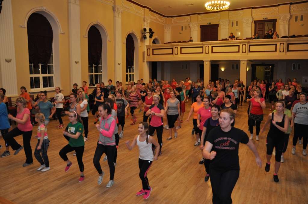 Autors: PUBLICITĀTES