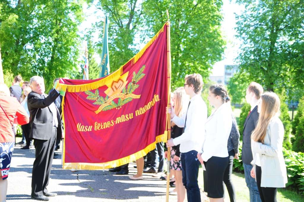 Aluksniesiem.lv raksta attēla aizvietotājs