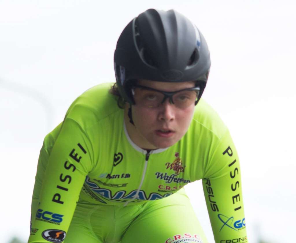 Dāmu konkurencē vislabāk gāja mūsu profesionālajai riteņbraucējai Lijai Laizānei, kura ilgu laiku turējās kopā ar galvenajiem favorītiem junioru konkurencē. 