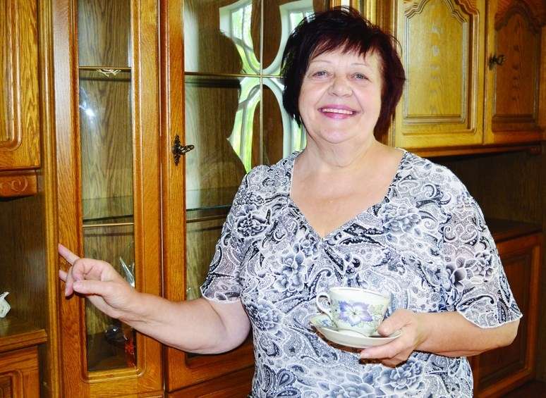 Plānēnietei Ritai Zeltītei Treisnerei vienmēr paticis gatavot ēst. Ne velti jaunībā viņa izmācījās par pavāri-konditori. Arī tagad Rita Zeltīte labprāt dalās pieredzē, kā ēst garšīgi un veselīgi. 
Autors: SANDRA PĒTERSONE