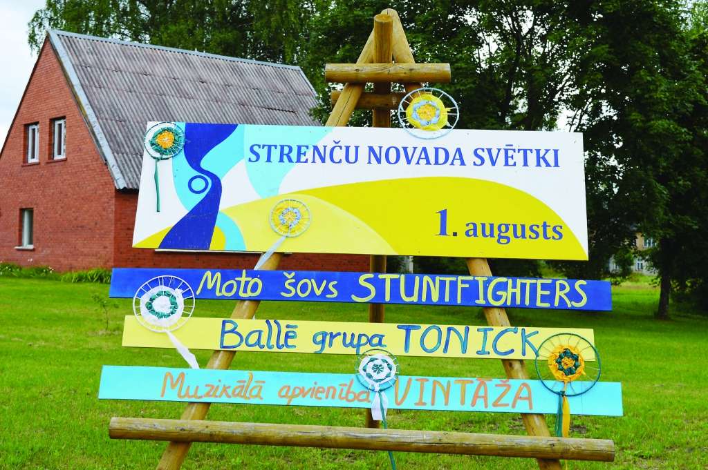 Strenču novads turpina savu tradīciju un arī šogad novada svētkus rīkos Strenču pilsētā, kur daudz dažādu pasākumu (ne tikai attēlā redzamie) notiks  estrādē, pie estrādes, kultūras namā un vidusskolas sporta laukumā. 
Autors: SANDRA PĒTERSONE