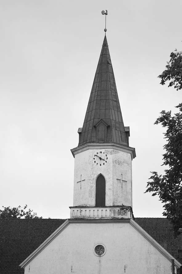 Iespējams, jau šoruden atkal sāks darboties pulkstenis Smiltenes luterāņu baznīcas tornī. 
Autors: SANDRA PĒTERSONE