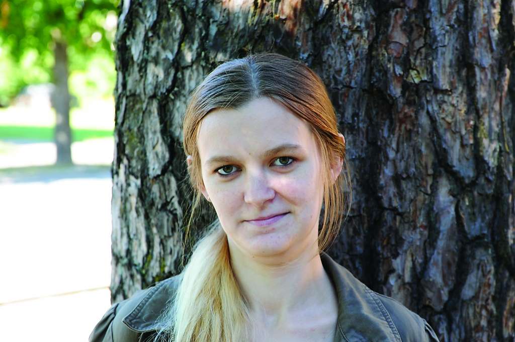 Janīna Mikucka pašlaik visvairāk aizņemta ar nule piedzimušo Alisi. 

Autors:  ALDIS DUBĻĀNS