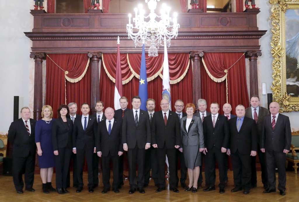 Autors: PUBLICITĀTES