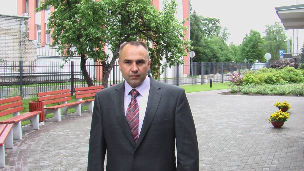 Nacionālo uzņēmēju padomes valdes priekšsēdētājs

Oskars Dzirkalis