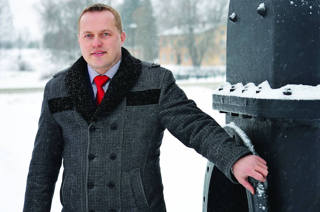 No pērn Smiltenē paveiktajiem pašvaldības darbiem Smiltenes novada domes priekšsēdētājam Gintam Kukainim vislielākais gandarījums ir par Tepera ezera hidrotehnisko būvju rekonstrukciju un tās rezultātā izveidoto promenādi. Tā iedzīvotāji nodēvējuši dambja augšpusē labiekārtoto gājēju ceļu.                                                                       
                                                                                                                                                                                                                                                                                                                                                                      
Autors:  SANDRA PĒTERSONE