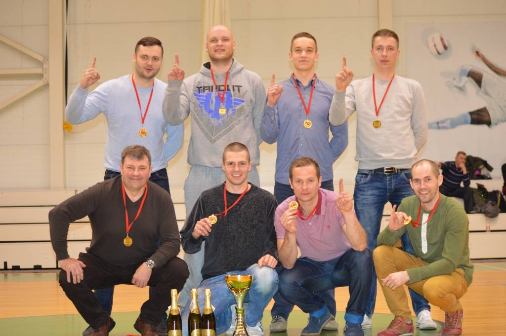 Smiltenes novada čempionātā basketbolā uzvarēja komanda 