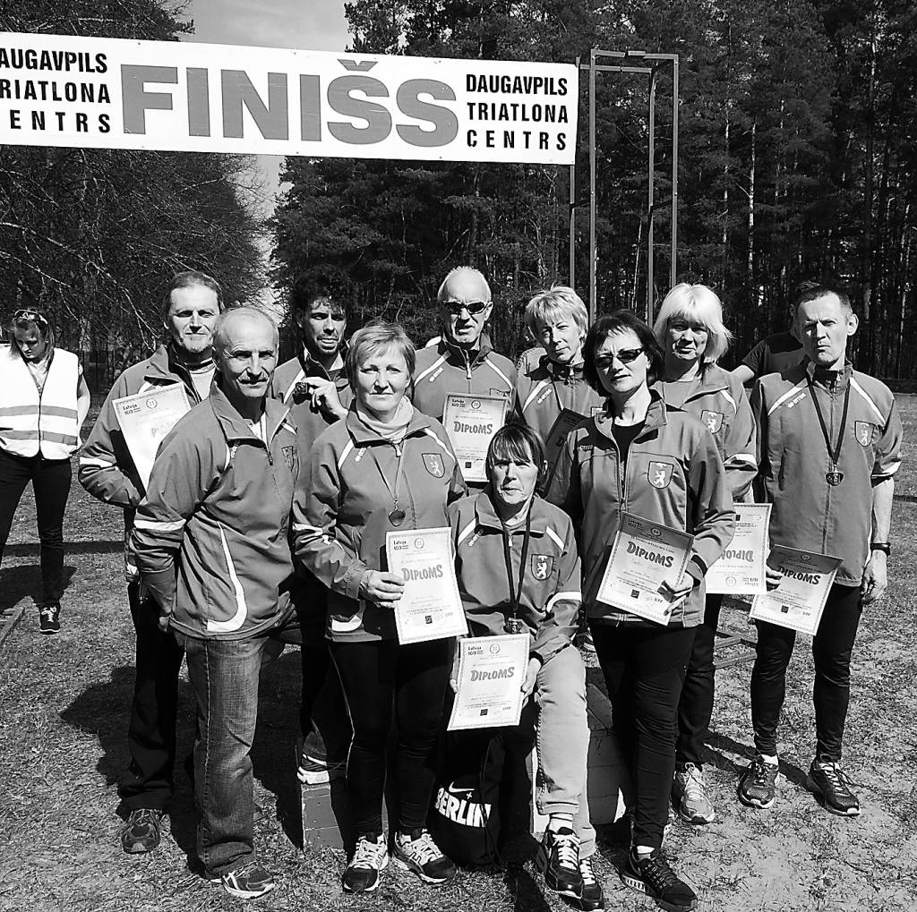 Sudraba un bronzas medaļas izcīna visi Valkas novada sportisti pavasara krosā Daugavpilī.                                                                             
Autors:   TĀLIS AUNIŅŠ